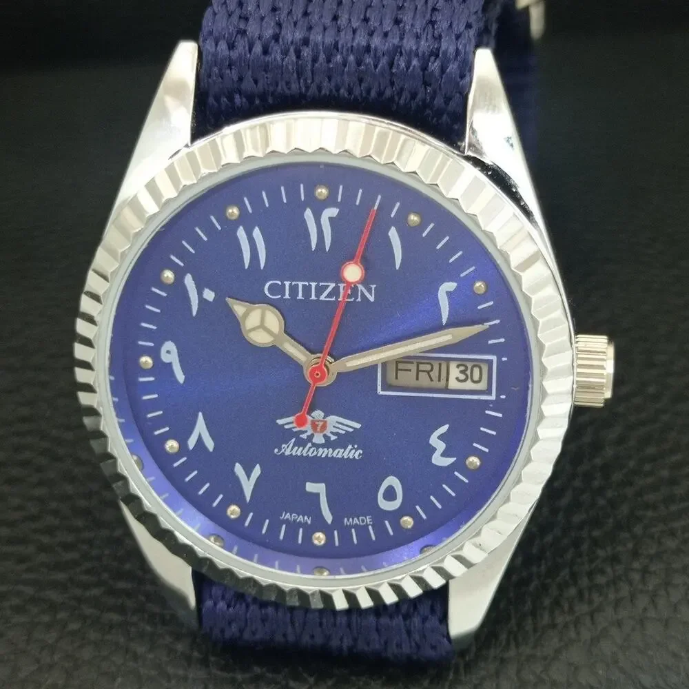 Vintage 1986 Citizen Automatic Mens Silver Watch W/daydate & Blue accents